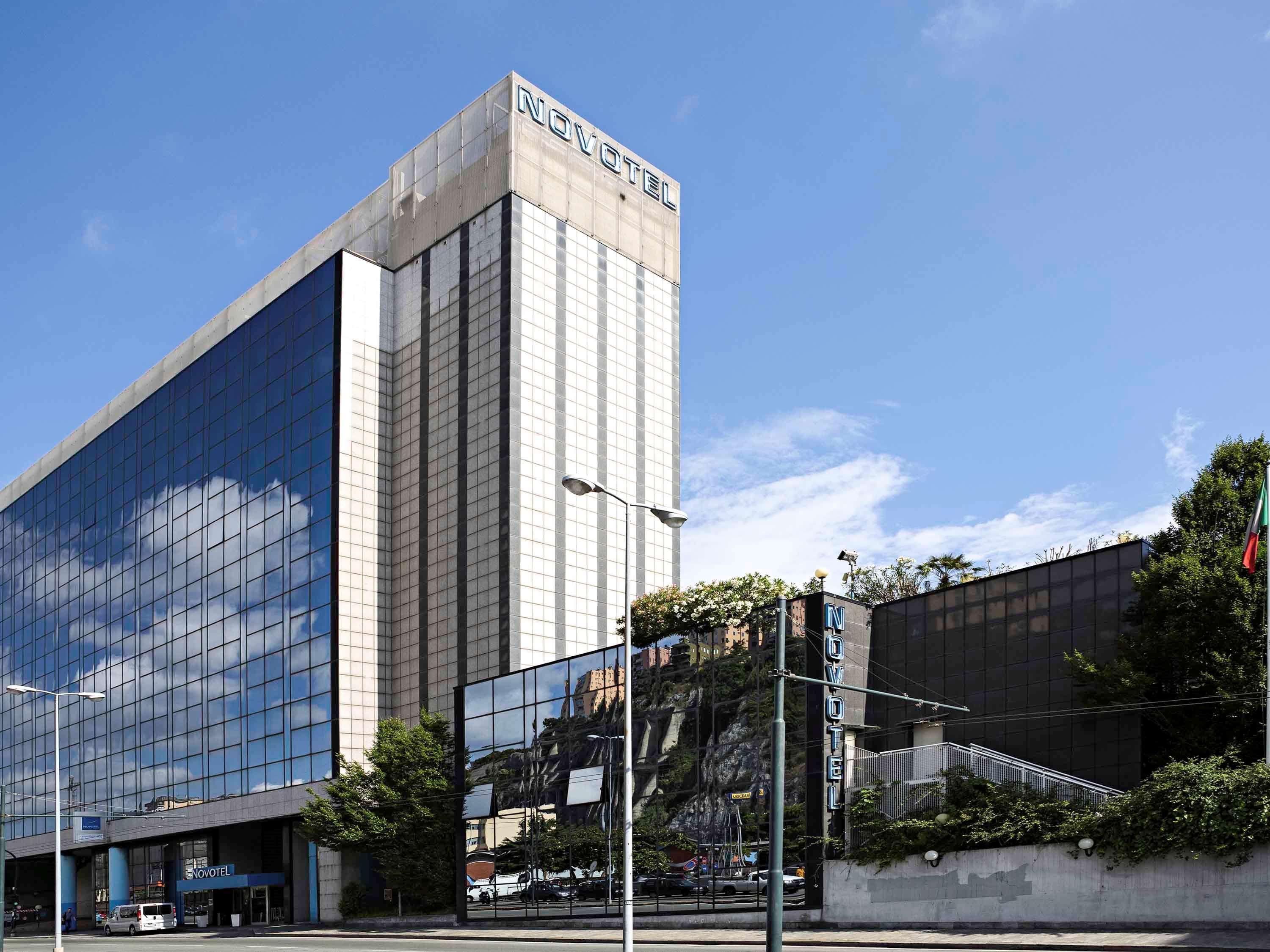 Novotel Genova City Esterno foto